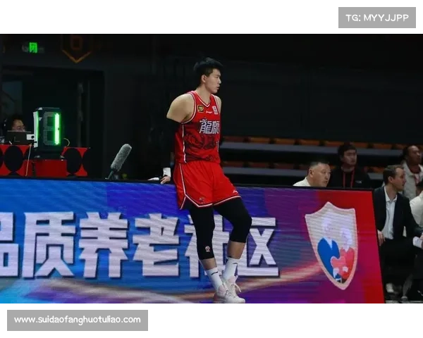 14 岁 2 米 11 新星狂砍 15+11！中国男篮内线未来或现新巨头